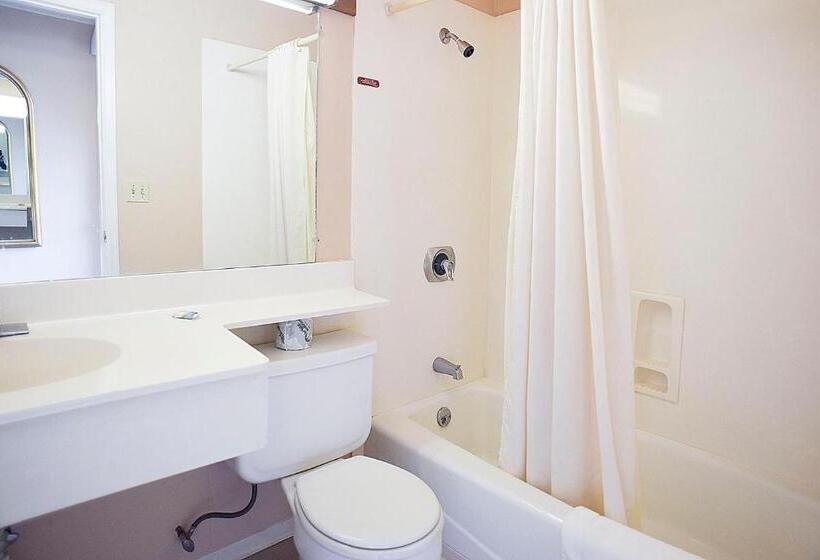 فندق H&h Motor Lodge