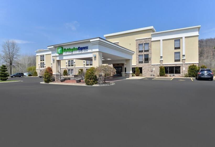 فندق Holiday Inn Express Painted Post, An Ihg