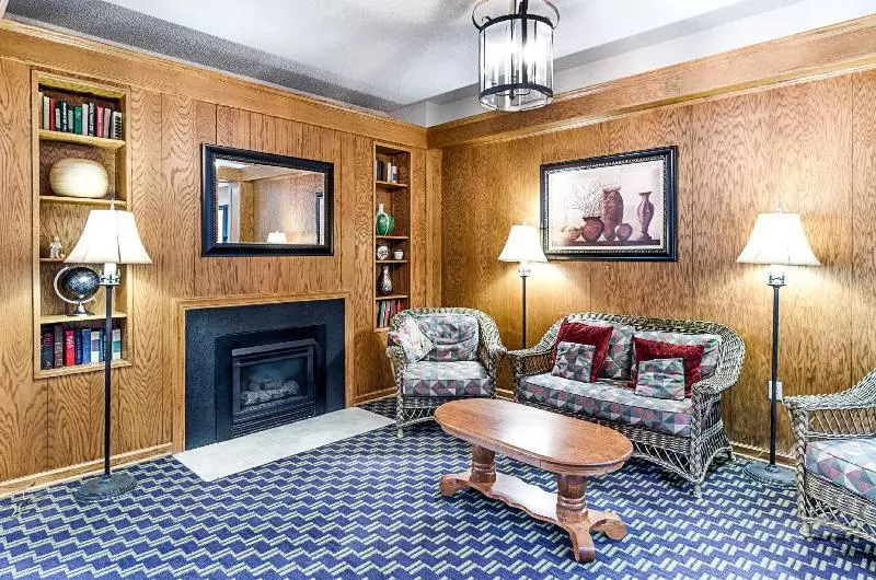 هتل Travelodge By Wyndham Roanoke