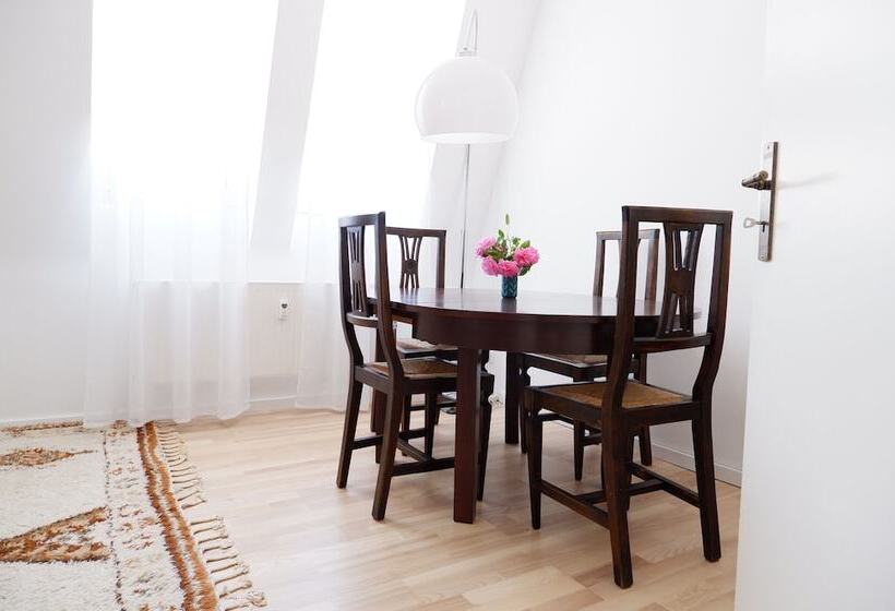 3 Zimmer Apartment In Altstadtlage