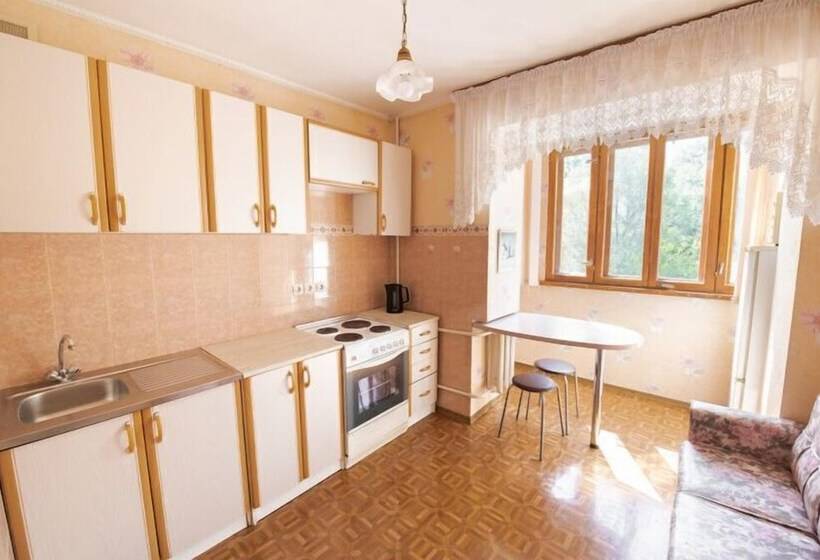 Apartment On Amurskaya St. 82
