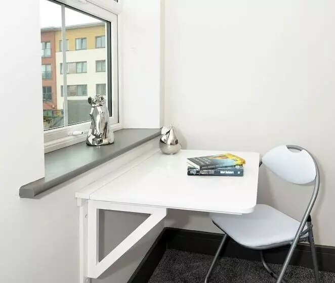 Majatalo Townhouse Plus @ London Road Stoke