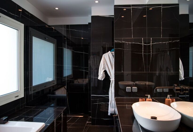 Pinacota Suites Athens