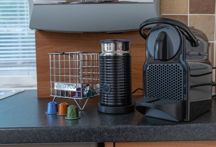 Tamar View Serviced Apartment