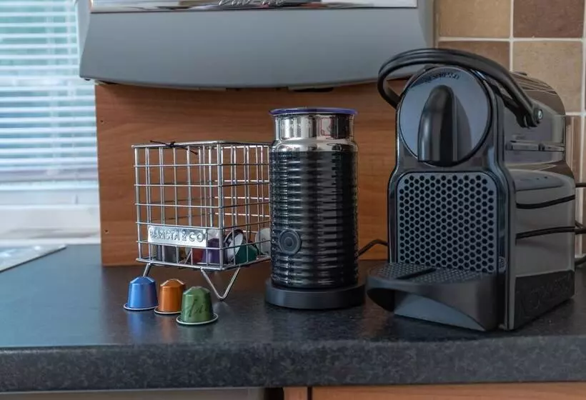 Tamar View Serviced Apartment