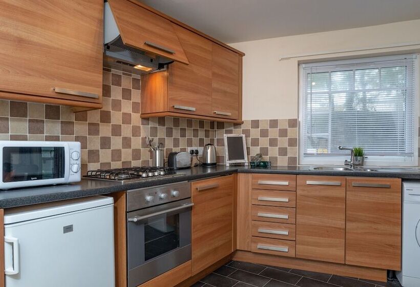 Tamar View Serviced Apartment