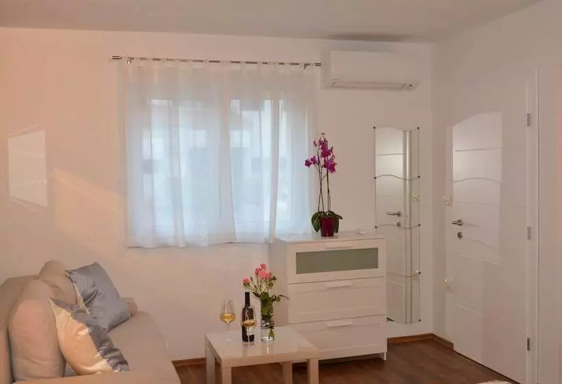 Apartments Grzinic