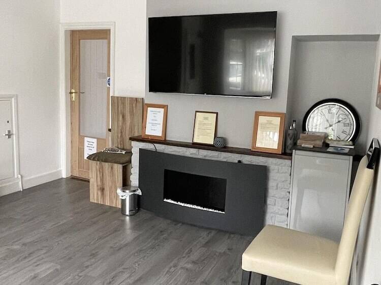 Bed and Breakfast Cranmore Guest House