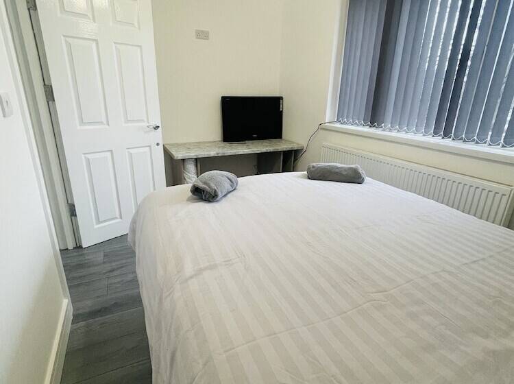 Bed and Breakfast Cranmore Guest House