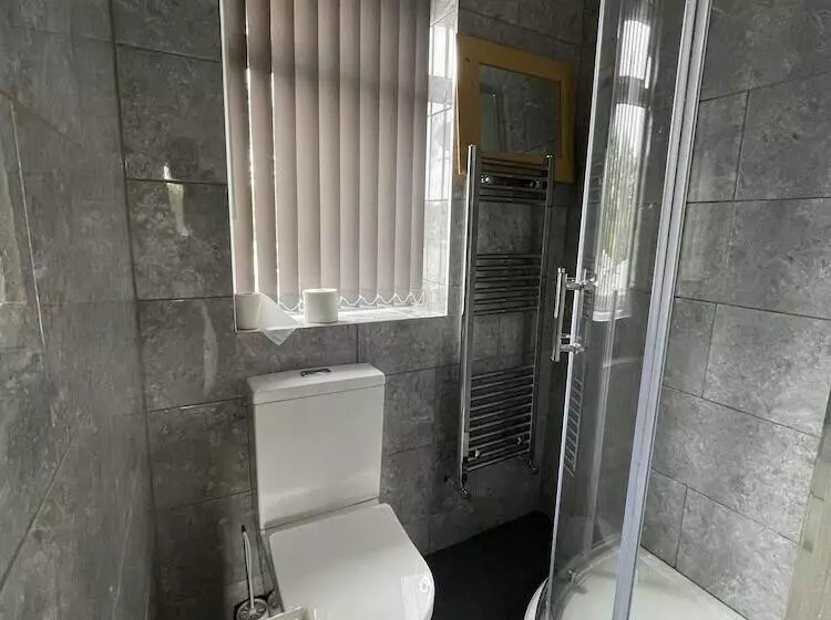 Aamiaismajoitus (B&B) Cranmore Guest House