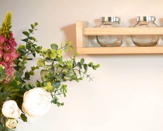 Charming Three Bed Home Near City Centre And Hospital