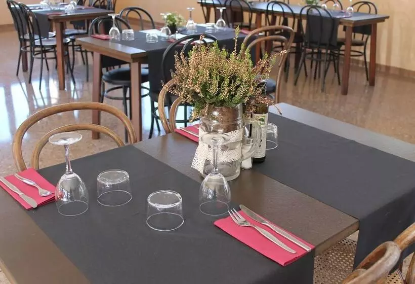 ホテル Camping Montsec