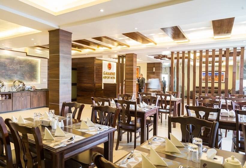 هتل Ganapati Airport