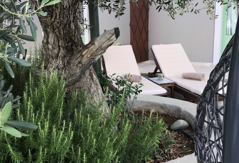 ペンション Fiore Di Flora