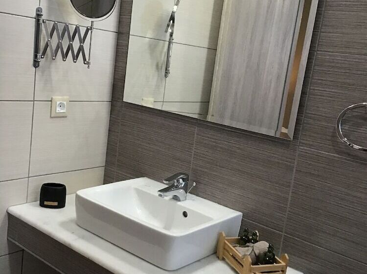 ペンション Fiore Di Flora