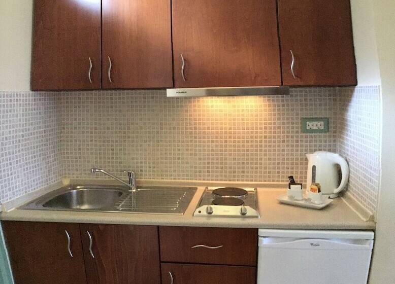 ペンション Fiore Di Flora