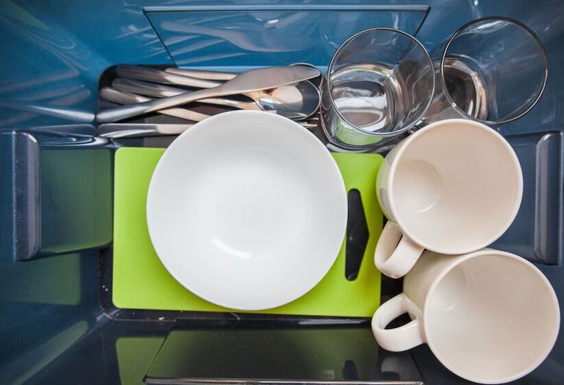 Majatalo Guesthouse Whitenight