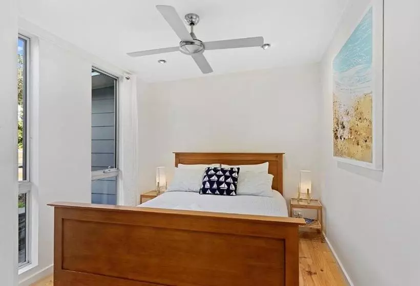 13 Scenic View Drive