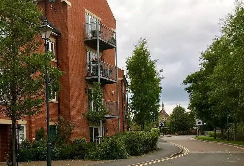Spacious House In Jericho Oxford