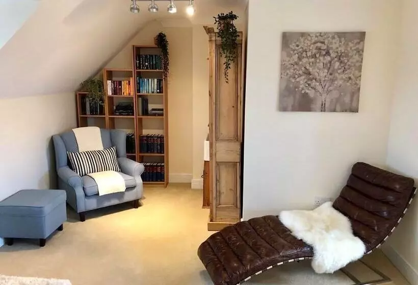 Spacious House In Jericho Oxford