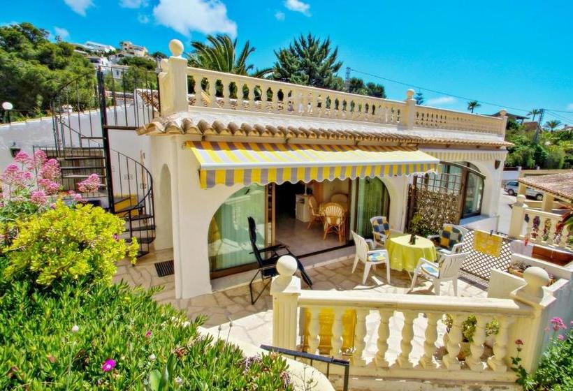 Anita   Holiday Bungalow With Sew View In Teulada