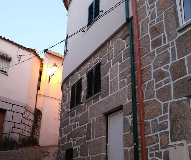 Casa Cimo De Vila