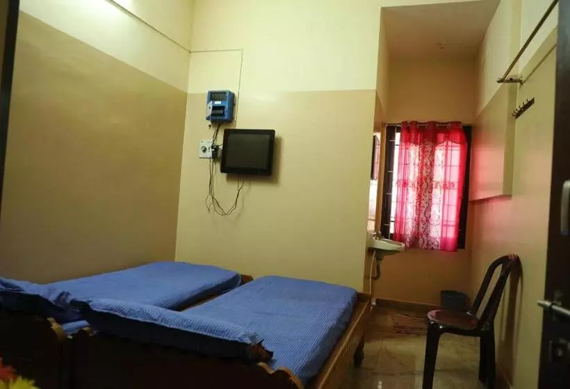 Hotelli R. Ve. R Residency