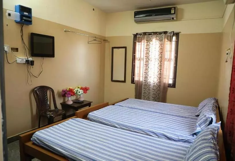 Hotelli R. Ve. R Residency