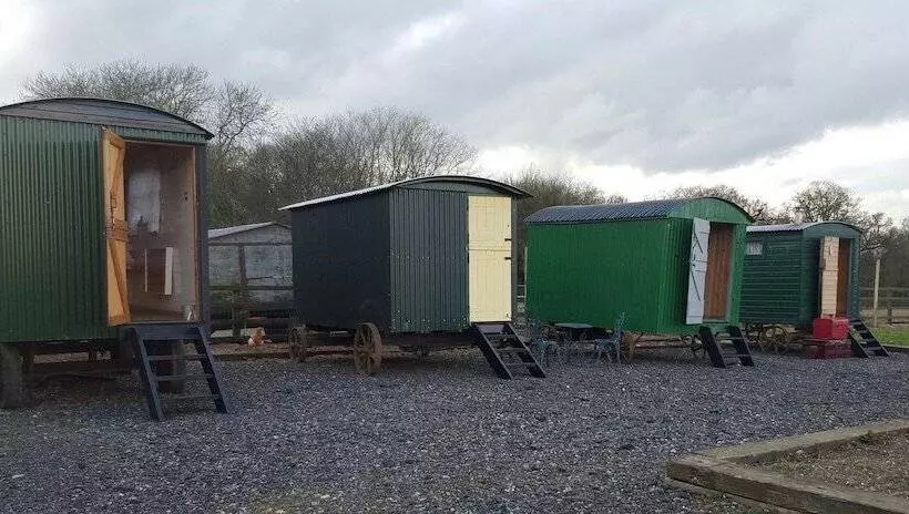 ホテル Nathan S Farm