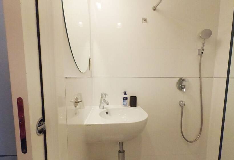 Dolce Vita Stone House Hvar