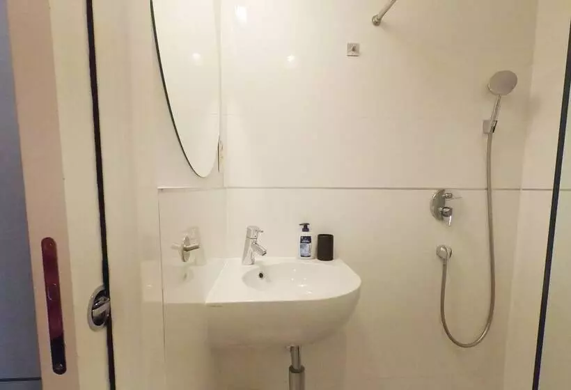 Dolce Vita Stone House Hvar