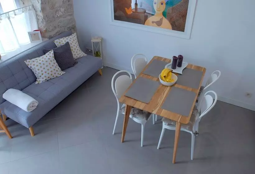 Dolce Vita Stone House Hvar