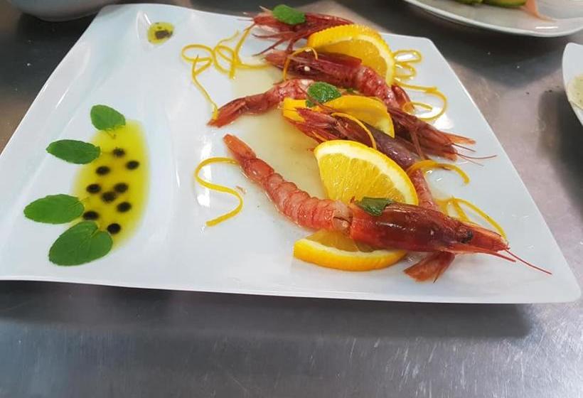 פונדק Papaveri E Grano