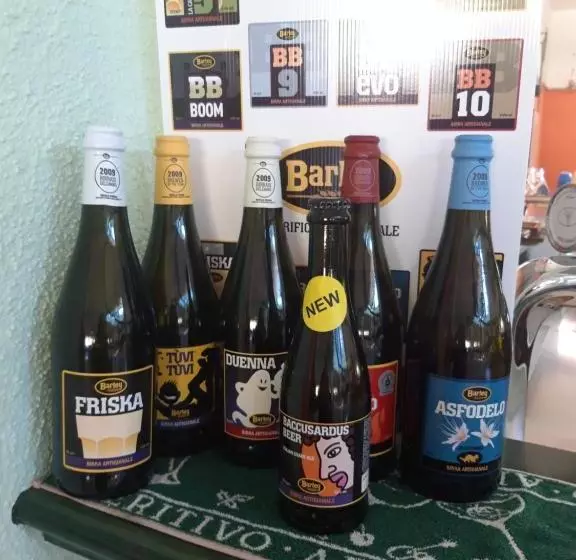 Hostelli Papaveri E Grano