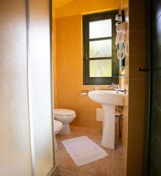 Hostelli Papaveri E Grano