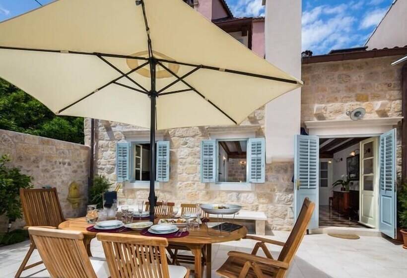 Luxury House Hvar City Center