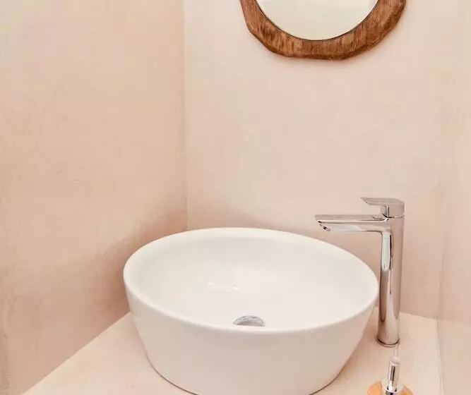 Pension Aeris Suites