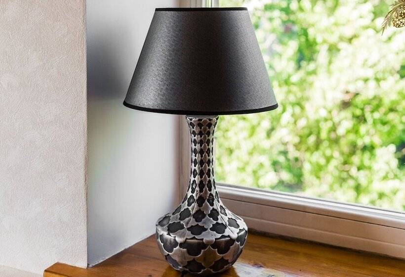 Apartment On Bolshoy Kondratievskiy 4