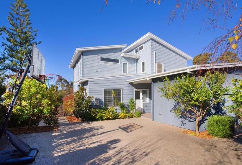 Casa Azzura   Beachside Entertainer