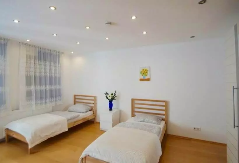 Ferienwohnung Leverkusen 1