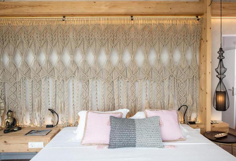 Domus Aqua, Member Of Domus Elegance Collection