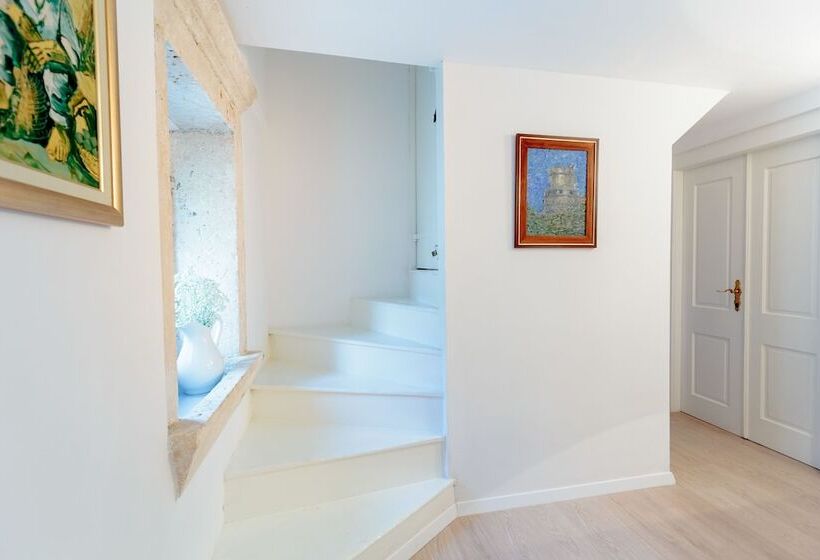 Hedera Estate, Villa Hedera Viii