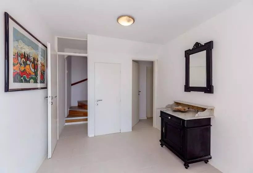 Hedera Estate, Villa Hedera Viii