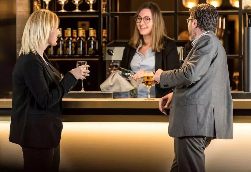 Hôtel Mercure Luxembourg Off Kirchberg