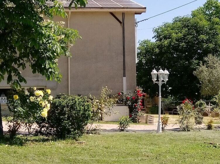 Pansiyon Mas De Grezes