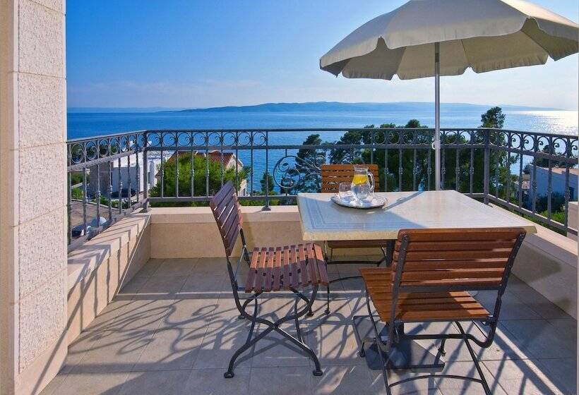 פנסיון Villa Medic