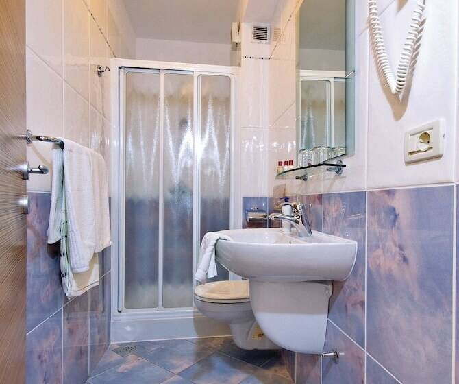 פנסיון Villa Medic