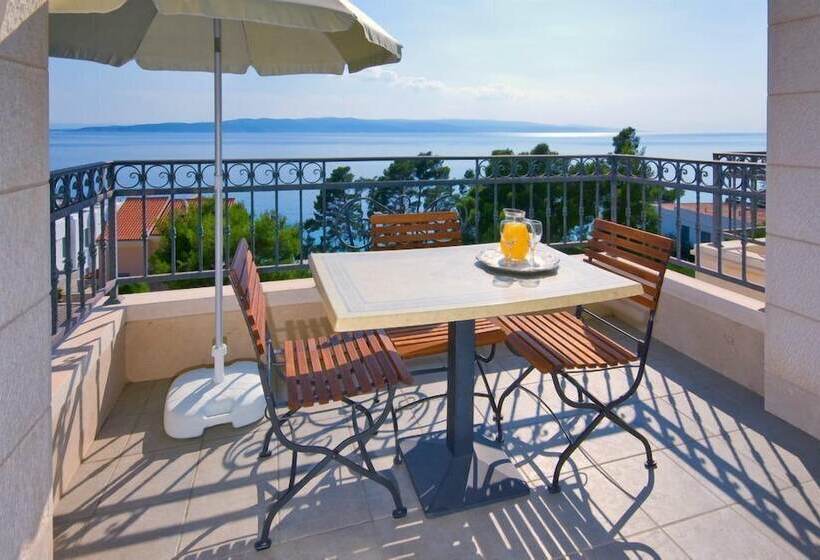 פנסיון Villa Medic