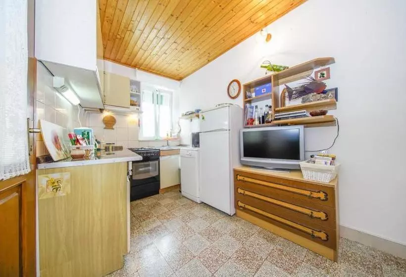 Apartment Akacija