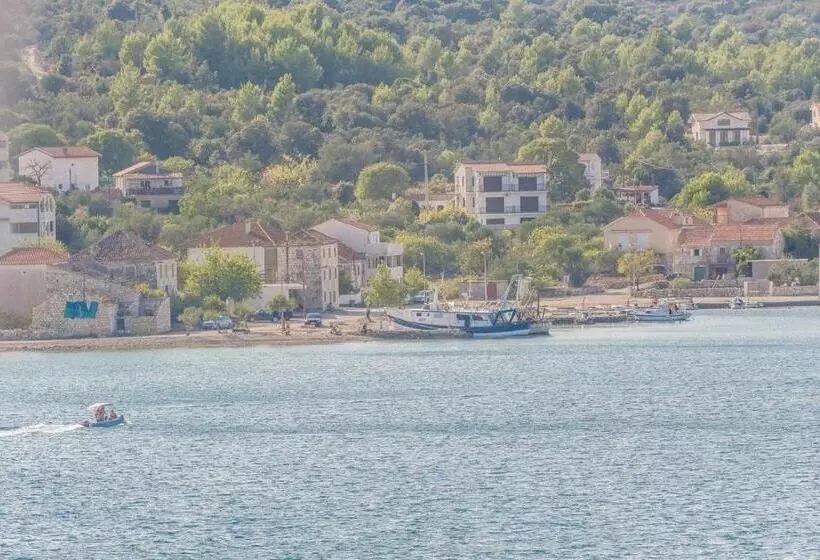 Apartments Kostović 1943